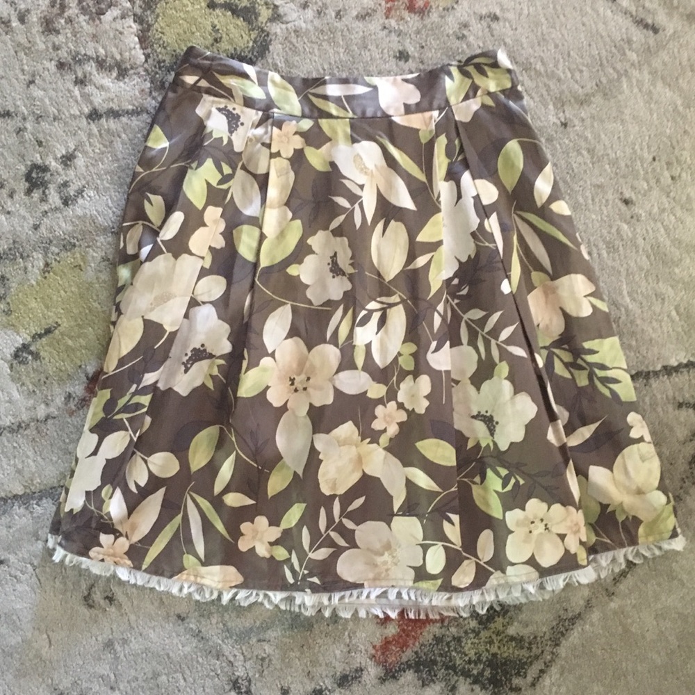 NWT BANANA REPUBLIC Floral Skirt
